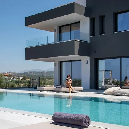 Villa Omnia Luxury Villa, 100m2 Pool, Whirlpool & Gym, By Thinkvilla Prínos